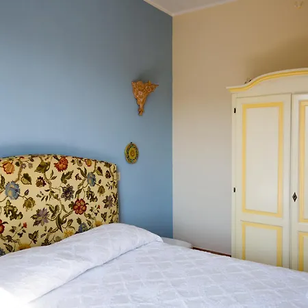 Sealight - Vista E Piscina * 利帕里