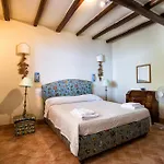 Sealight - Vista E Piscina Villa *