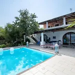 Sealight - Vista E Piscina *