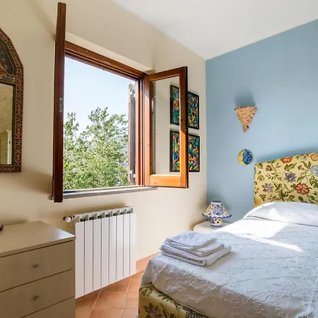 Sealight - Vista E Piscina 리파리