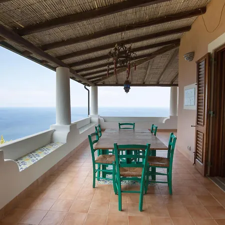 Sealight - Vista E Piscina