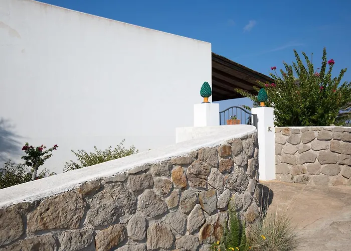 Sealight - Vista E Piscina Villa Città di Lipari